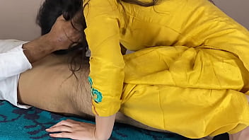 Massive Hard Rod Rubdown On A Horny Indian Milf’s Wet Pussy