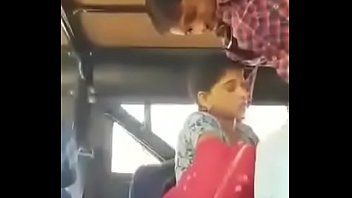 வட இந்தியாவில் ஆண்டி கள்ள ஓளின் தடையற்ற காம இன்பம்