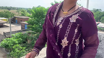 Desi Bhabhi Ne Apni Chut Aur Badan Ka Pura Maza Diya, Bhojpuri Style Mein Hindi Audio Ke Saath