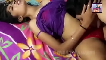Curvy Desi Temptress With Sultry Curves