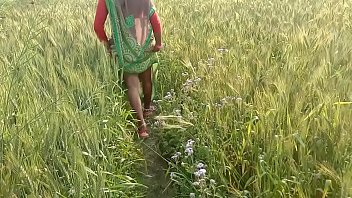 Desi Gaon Ki Bhabhi Bahar Chudai Hindi Mein