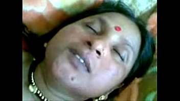 Desi Village Aunty Gets Wild With Her Husband While He Watches – Xvideos.com
