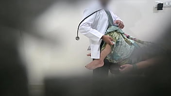 Andhra Physician’s Forbidden Lust: Medic’s Carnal Cravings Quenched By Vulnerable Female Patient